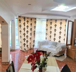 Casa, 6 camere, 203 mp Bucuresti/Herastrau