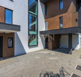 Casa, 6 camere, 210 mp Bucuresti/Iancu Nicolae