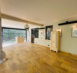 Casa, 6 camere, 254.57 mp Bucuresti/Pipera
