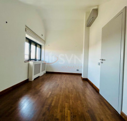 Casa, 6 camere, 254.57 mp Bucuresti/Pipera
