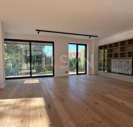 Casa, 6 camere, 257 mp Bucuresti/Pipera