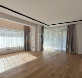 Casa, 6 camere, 257 mp Bucuresti/Pipera