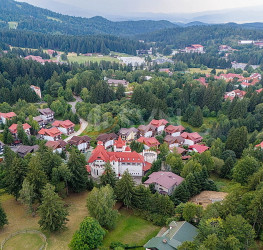 Casa, 6 camere, 258 mp Brasov/Centru