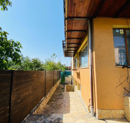 Casa, 6 camere, 272.5 mp Bucuresti/Straulesti