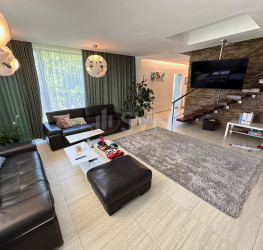 Casa, 6 camere, 294 mp Bucuresti/Pipera