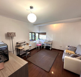 Casa, 6 camere, 294 mp Bucuresti/Pipera