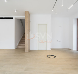 Casa, 6 camere, 320 mp Bucuresti/Pipera