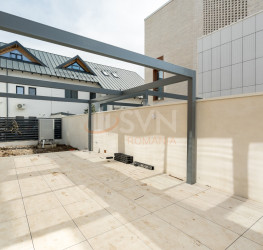 Casa, 6 camere, 320 mp Bucuresti/Pipera