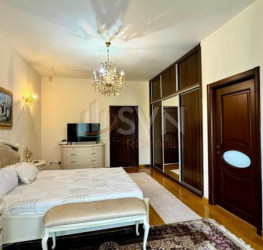 Casa, 6 camere, 345.54 mp Bucuresti/Iancu Nicolae