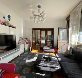Casa, 6 camere, 355 mp Bucuresti/Polona