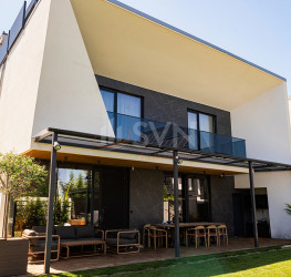 Casa, 6 camere, 360 mp Ilfov/Voluntari