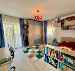 Casa, 6 camere, 362 mp Bucuresti/Iancu Nicolae