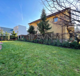 Casa, 6 camere, 362 mp Bucuresti/Iancu Nicolae