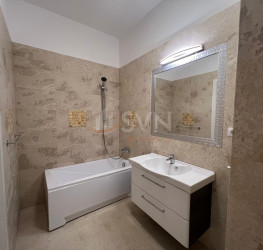 Casa, 6 camere, 370 mp Bucuresti/Iancu Nicolae