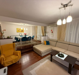 Casa, 6 camere, 380 mp Bucuresti/Pipera