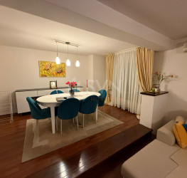 Casa, 6 camere, 380 mp Bucuresti/Pipera