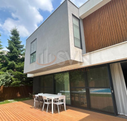 Casa, 6 camere, 400 mp Bucuresti/Iancu Nicolae