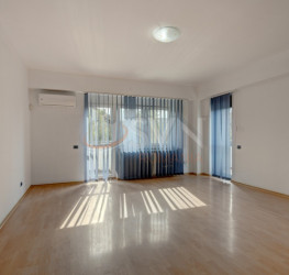 Casa, 6 camere, 592.7 mp Bucuresti/Pipera