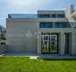 Casa, 6 camere in La Maison Jardins Pipera Bucuresti/Pipera