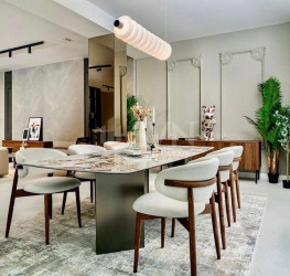 Casa, 6 camere in La Maison Jardins Pipera Bucuresti/Iancu Nicolae