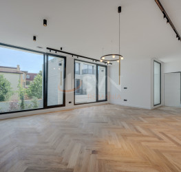 Casa, 6 camere in La Maison Jardins Pipera Bucuresti/Iancu Nicolae