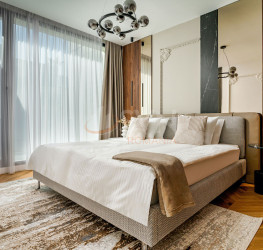 Casa, 6 camere in La Maison Jardins Pipera Bucuresti/Iancu Nicolae
