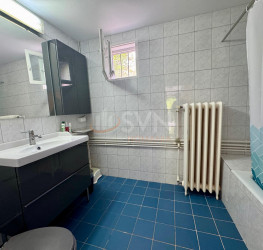 Casa, 6 rooms, 150 mp Bucuresti/Domenii