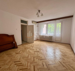 Casa, 6 rooms, 150 mp Bucuresti/Domenii