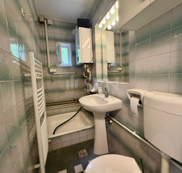 Casa, 6 rooms, 150 mp Bucuresti/Domenii