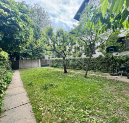 Casa, 6 rooms, 150 mp Bucuresti/Domenii