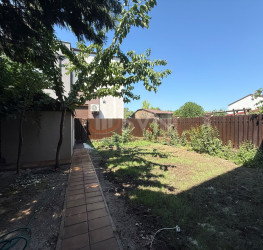 Casa, 6 rooms, 179 mp Bucuresti/Pipera
