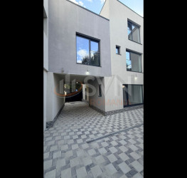 Casa, 6 rooms, 180 mp Bucuresti/Lacul Tei
