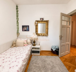 Casa, 6 rooms, 189 mp Bucuresti/Cotroceni