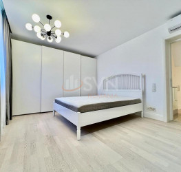 Casa, 6 rooms, 200 mp Bucuresti/Pipera