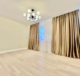 Casa, 6 rooms, 200 mp Bucuresti/Pipera