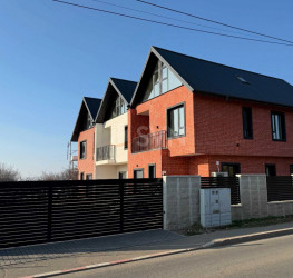 Casa, 6 rooms, 200 mp Ilfov/Voluntari
