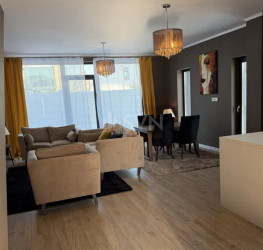Casa, 6 rooms, 200 mp Ilfov/Voluntari