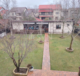 Casa, 6 rooms, 200 mp Ilfov/Corbeanca