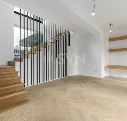 Casa, 6 rooms, 210 mp Bucuresti/Iancu Nicolae