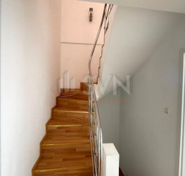 Casa, 6 rooms, 225 mp Bucuresti/Floreasca