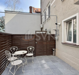Casa, 6 rooms, 225 mp Bucuresti/Capitale