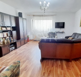 Casa, 6 rooms, 226 mp Brasov/Centru