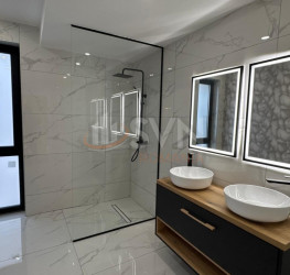 Casa, 6 rooms, 230 mp Bucuresti/Iancu Nicolae