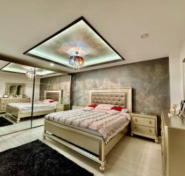 Casa, 6 rooms, 240 mp Bucuresti/Dacia