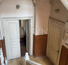 Casa, 6 rooms, 240 mp Bucuresti/Calea Victoriei