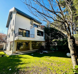 Casa, 6 rooms, 254.57 mp Bucuresti/Pipera