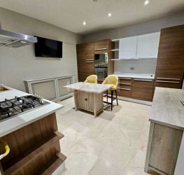 Casa, 6 rooms, 254.57 mp Bucuresti/Pipera