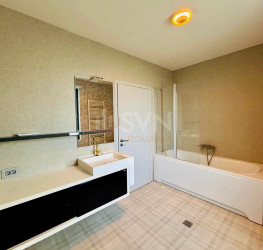 Casa, 6 rooms, 254.57 mp Bucuresti/Pipera