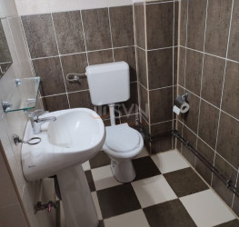 Casa, 6 rooms, 260 mp Bucuresti/Sisesti