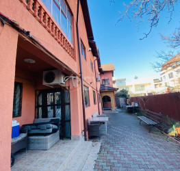 Casa, 6 rooms, 260 mp Bucuresti/Bucurestii Noi